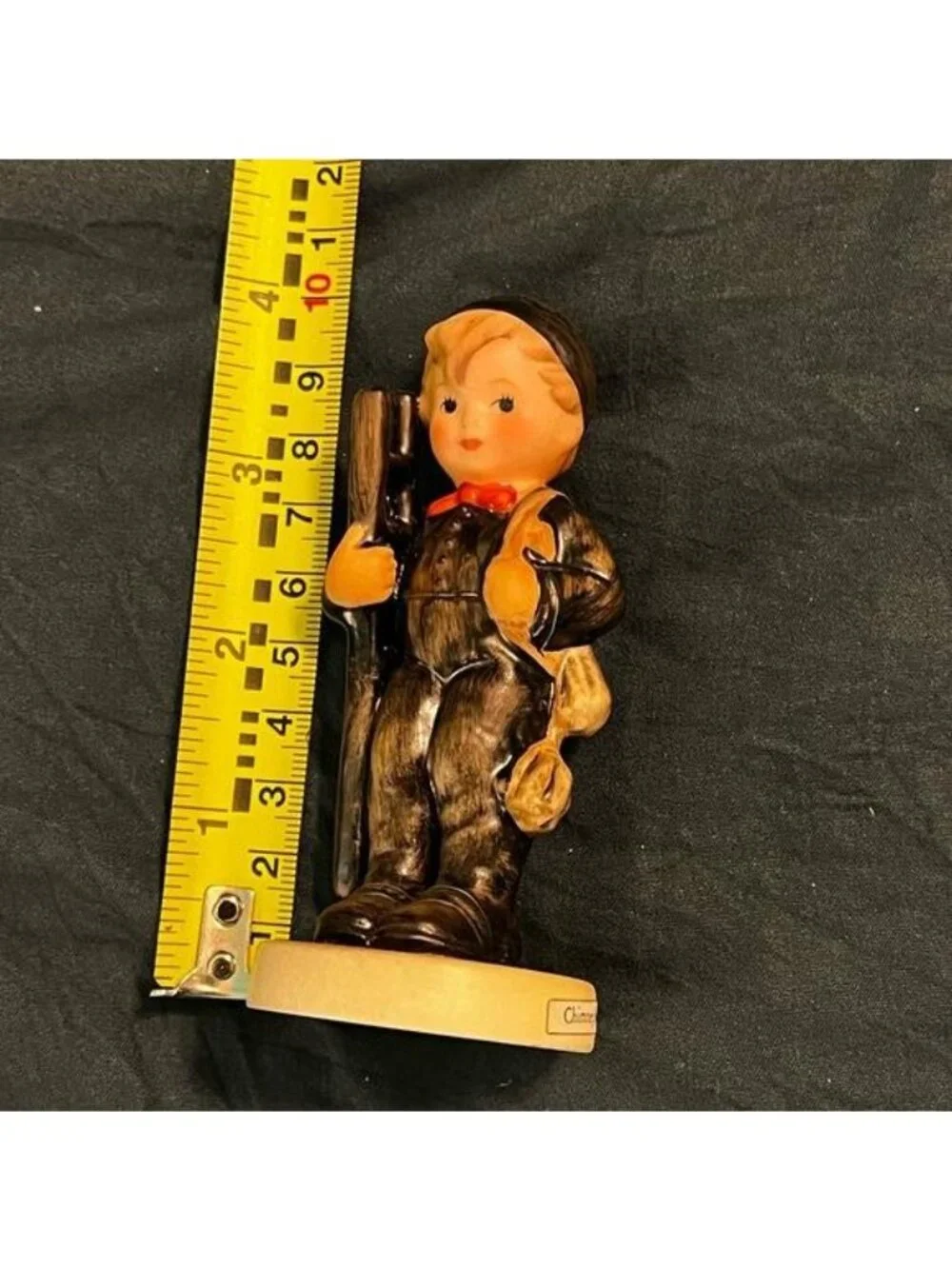 70s Hummel Figurine 4